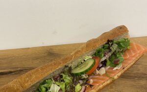 Gerookte zalm met rode ui
